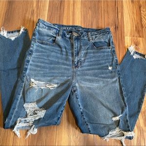 American Eagle distressed curvy skinny jeans